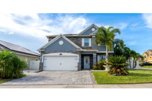 162 Cambria Grove Cir, DAVENPORT