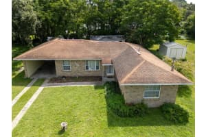 906 Oak Dr, LEESBURG