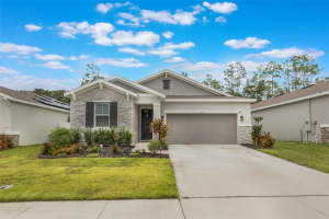 5347 Meadow Song Dr, OKAHUMPKA