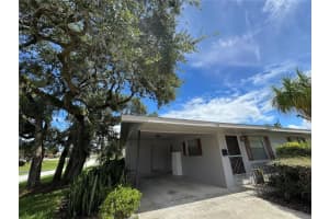424 Almond St, CLERMONT
