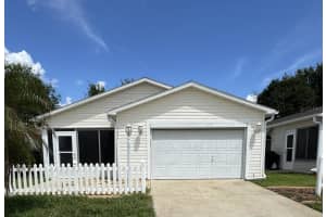 1693 Campos Dr, THE VILLAGES