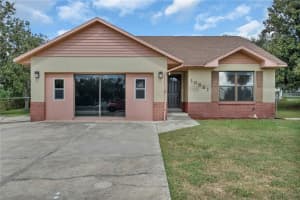 10851 Log House Rd, CLERMONT
