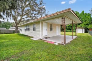 2704 Wood St, LEESBURG