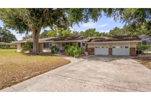 1050 S Main Ave, GROVELAND