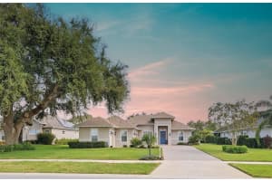 6037 Apex Way, LADY LAKE