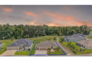 6743 Schroeder Cir, THE VILLAGES