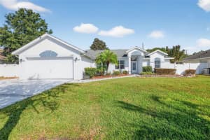 2993 W Beaumont Ln, EUSTIS