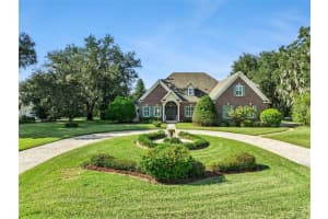 27417 Gator Point Dr, YALAHA