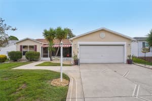 2737 Privada Dr, THE VILLAGES