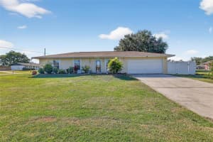 1239 Padgett Cir, LADY LAKE