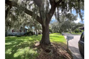 2230 W Helen Cir, BARTOW