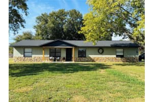 37445 Grays Airport Rd, LADY LAKE