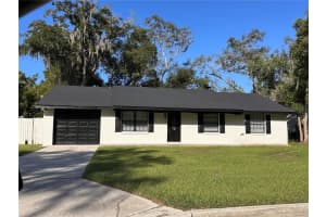 1131 Robin Hood Ct, MOUNT DORA