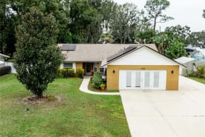 4242 Cactus Ln, MOUNT DORA