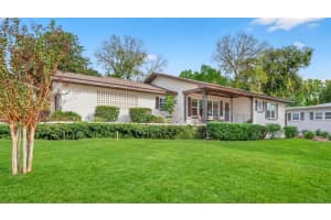 2311 Sunset Dr, EUSTIS