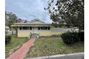 202 S Warfield Ave, WILDWOOD