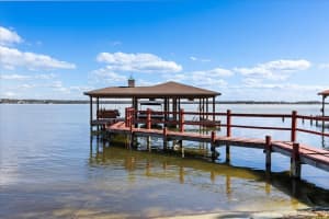 3001 Lakeshore Dr, MOUNT DORA