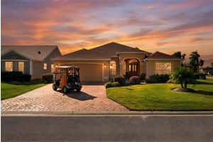 701 Cordova Cir, THE VILLAGES