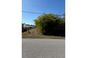 2049 Cornelius Blvd, PORT CHARLOTTE