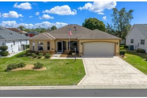 821 San Salvador Dr, THE VILLAGES