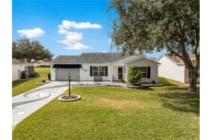 674 Camino Del Rey Dr, THE VILLAGES