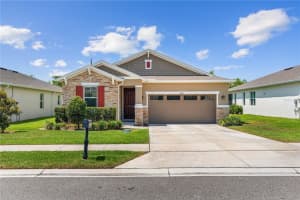 10200 Spring Lake Dr, CLERMONT