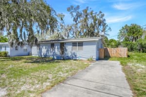 1009 E Hazzard Ave, EUSTIS