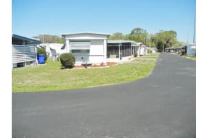 212 Rue De Pont, TAVARES