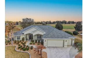 1967 Lake Ridge Dr, THE VILLAGES