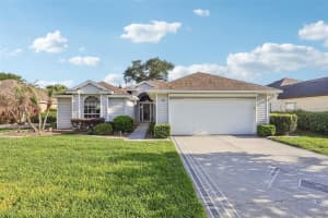 587 Juniper Way, TAVARES