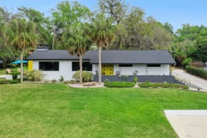 10426 Lakeshore Dr, CLERMONT