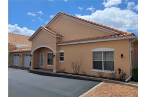 222 David Walker Dr #c2, TAVARES