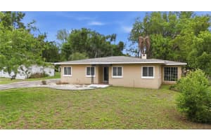 126 E Magnolia Ave, HOWEY IN THE HILLS 126 E Magnolia Ave, HOWEY IN THE HILLS