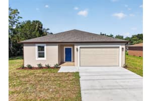 38905 Pine St, UMATILLA