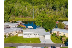 31609 Terrace Dr, TAVARES