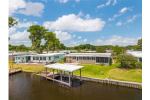 957 Todd Way, TAVARES