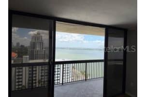 2413 Bayshore Blvd #2001, TAMPA