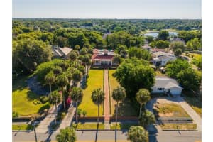 533 S Center St, EUSTIS