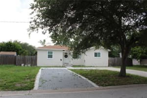 6014 Cedar St Ne, ST PETERSBURG 6014 Cedar St Ne, ST PETERSBURG