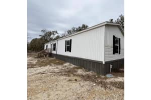 1400 Nw 62nd Pl, BELL