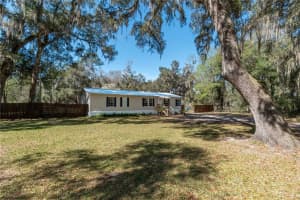 218 Ne 132nd Ter, GAINESVILLE