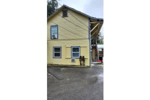 421 Nw 10th Av, GAINESVILLE