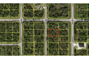 396 Hutchins St, PORT CHARLOTTE