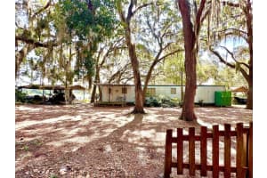 170 E Cowpen Lake Point Rd, HAWTHORNE 170 E Cowpen Lake Point Rd, HAWTHORNE