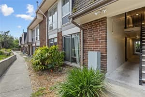 1700 Sw 16th Ct #p-3, GAINESVILLE