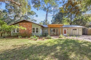 601 Nw 36th Dr, GAINESVILLE