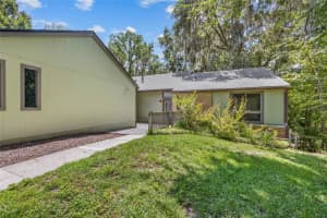 1633 Nw 19th Cir, GAINESVILLE