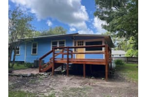 318 Se 13th Ln, GAINESVILLE