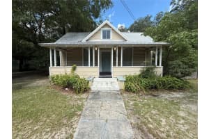 108 Ne 9th St, GAINESVILLE