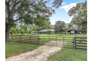 251 Nw 130th St, TRENTON 251 Nw 130th St, TRENTON